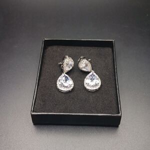 AW Cubic Zirconia Teardrop Silver‎ Bridal Earrings New